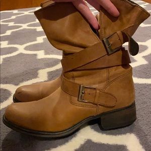 Steve Madden Brewzzer Boots